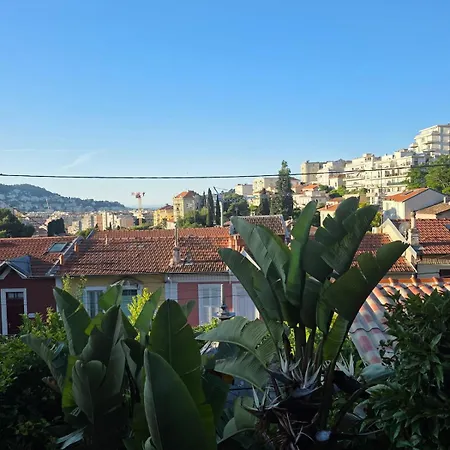 Daire Charming House With Sea View In *